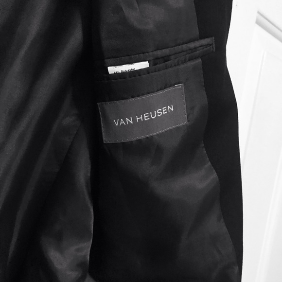 VAN HEUSEN CLASSIC MODERN FIT MEN BLAZER CLASSIC DESIGN, CLEAN GENTLEMEN WEAR - Picture 8 of 11